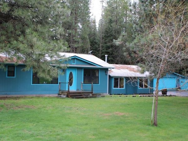 4851 Whittier Rd, Clayton, WA 99110