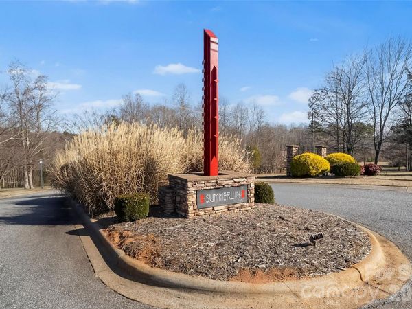 1625 Summerlin Place , Newton, NC 28658