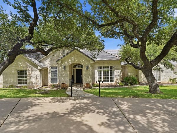 2016 Lakeway BLVD, Lakeway, TX 78734