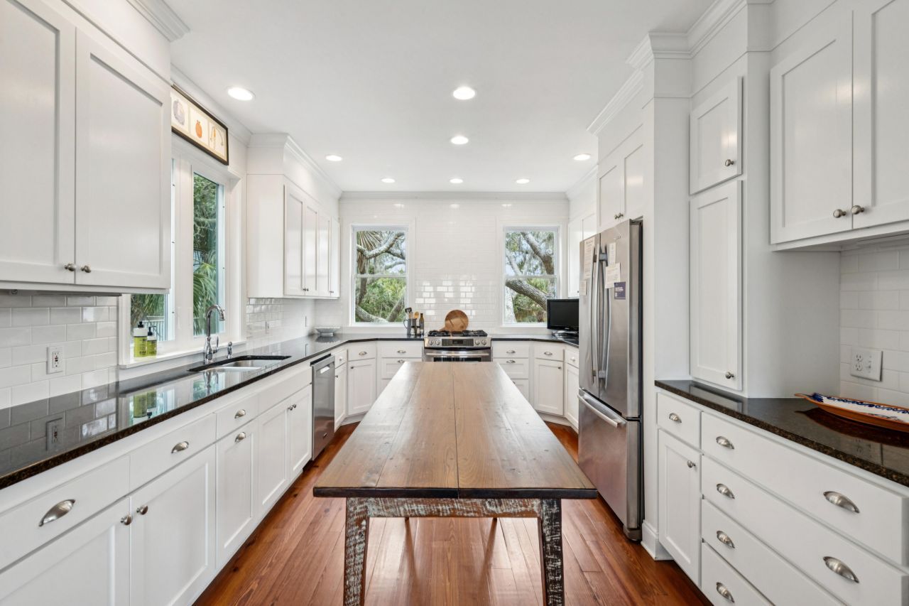 1130 Hammocks Way Photo 15