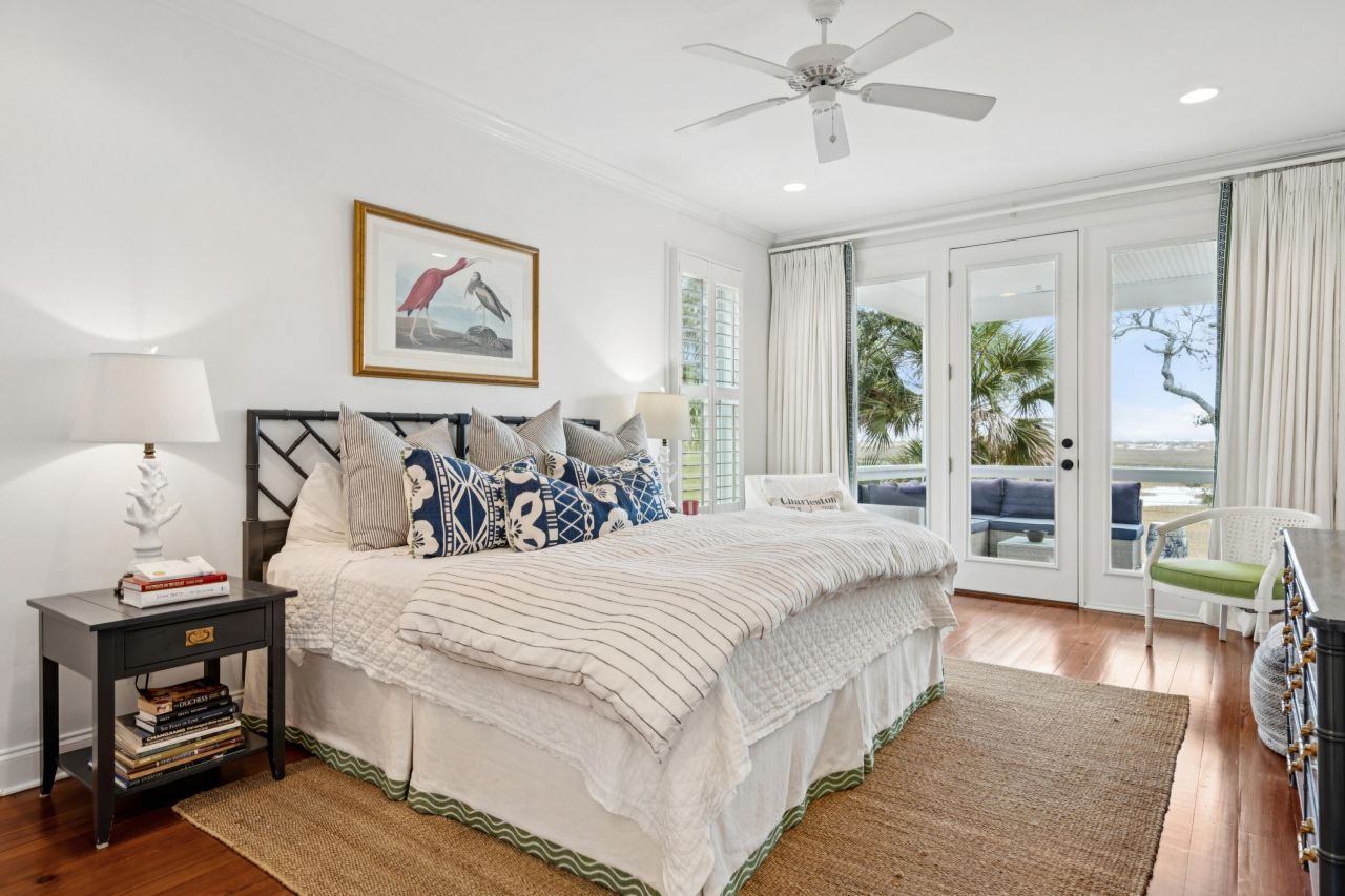 1130 Hammocks Way Photo 21