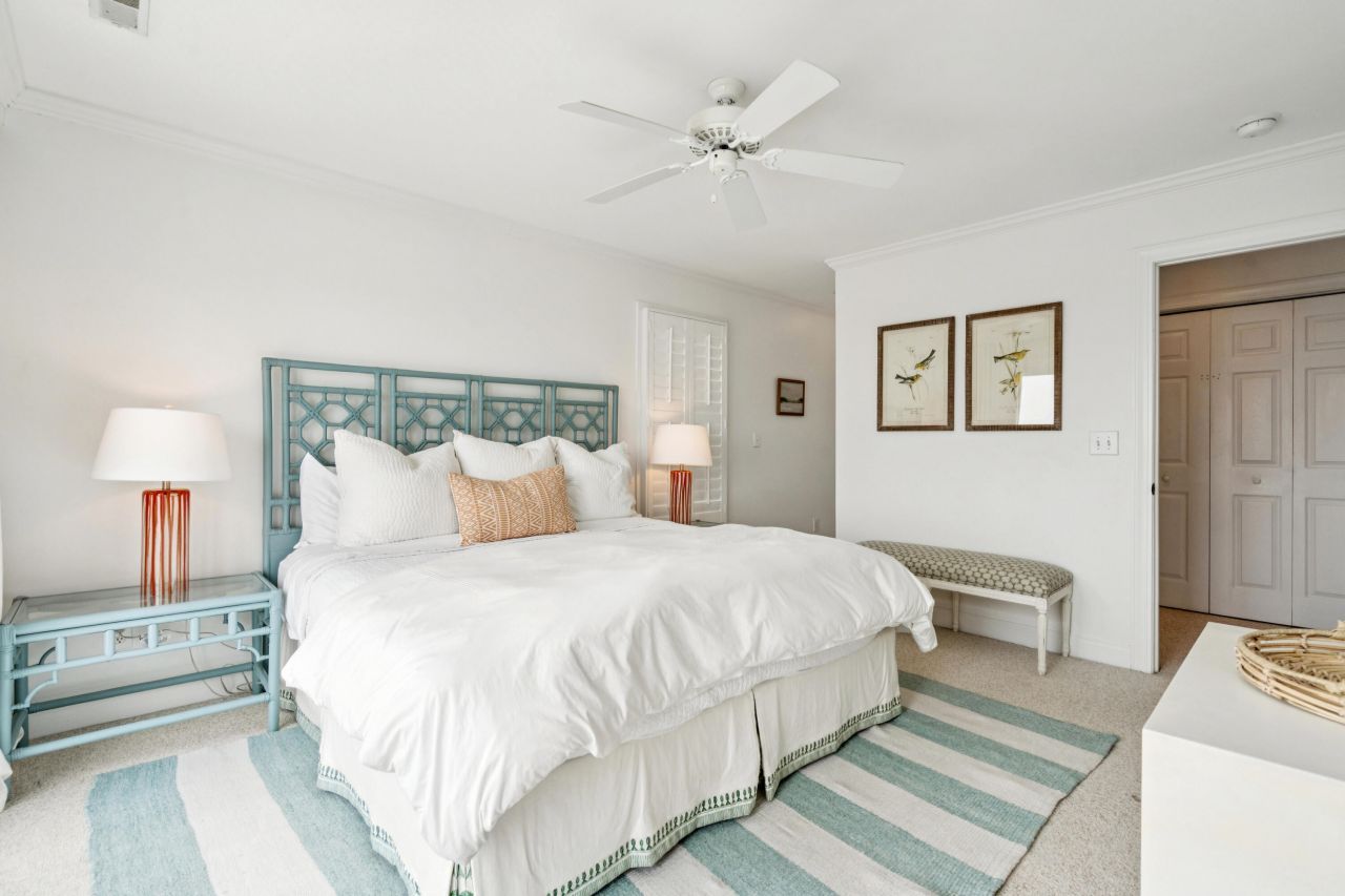 1130 Hammocks Way Photo 30