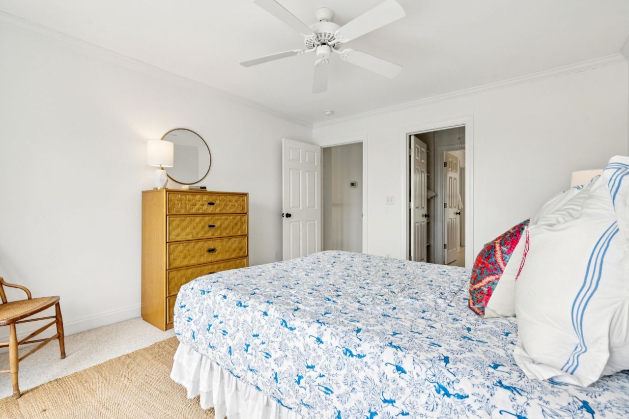 1130 Hammocks Way Photo 37