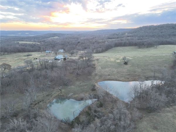 85206 S 4780 , Stilwell, OK 74960