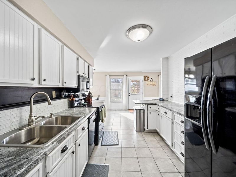 3227 Minerva Lake Road, Columbus, OH 43231 Photo 16