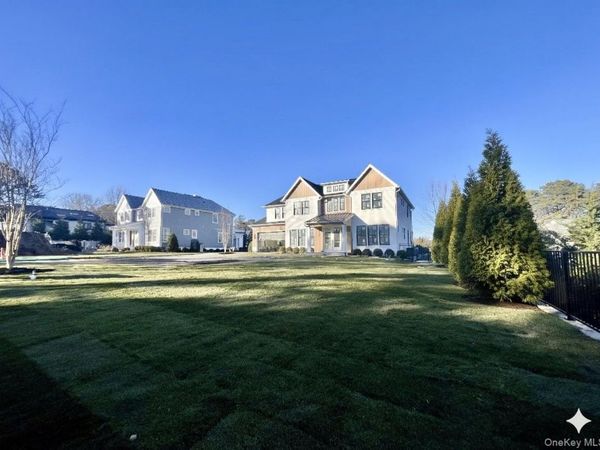 59 Shinnecock Hills Road , Southampton, NY 11968