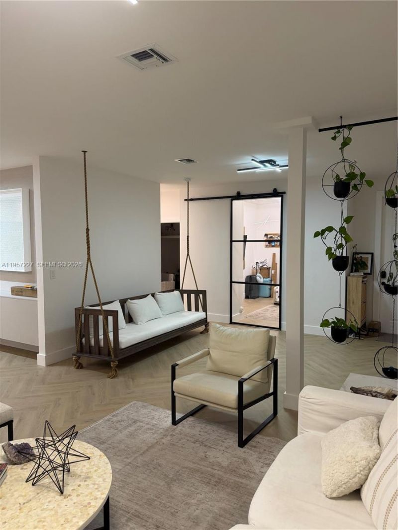 7476 NW 113th Path, Doral, FL 33178 Photo