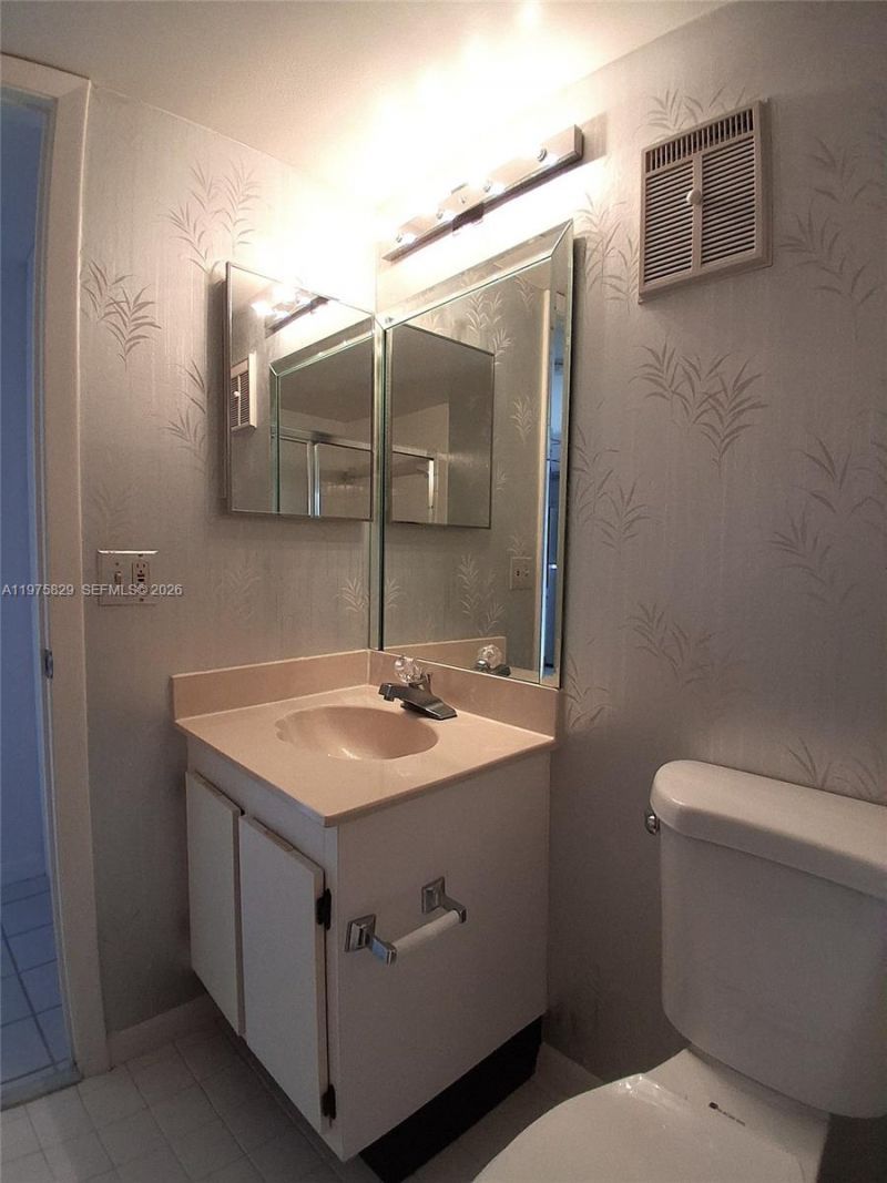 2635 NW 104th Ave , Unit 310, Sunrise, FL 33322 Photo