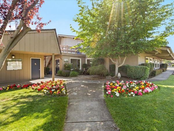 2252 Table Rock Road, Unit SPC 128, Medford, OR 97501