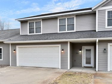 3525 W 7th Street, Unit B, Winona, MN 55987