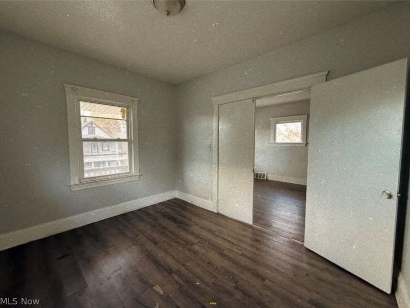 12106 Forest Avenue, Unit DOWN, Cleveland, OH 44120 Photo 5