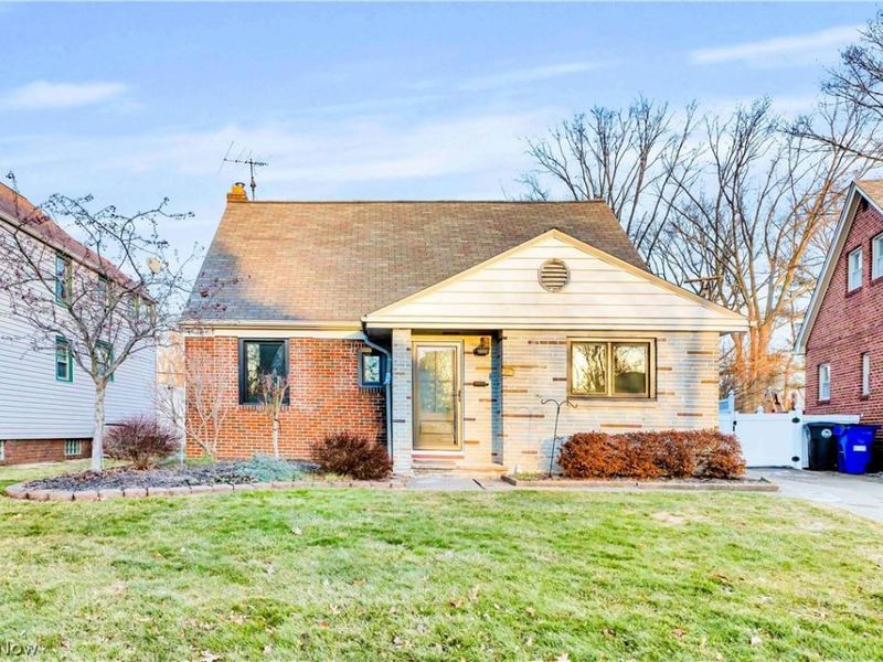 3337 W 162nd Street, Cleveland, OH 44111 Photo 2