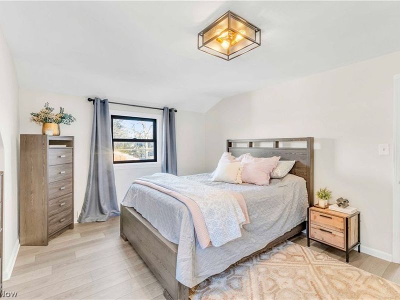 3337 W 162nd Street, Cleveland, OH 44111 Photo 31