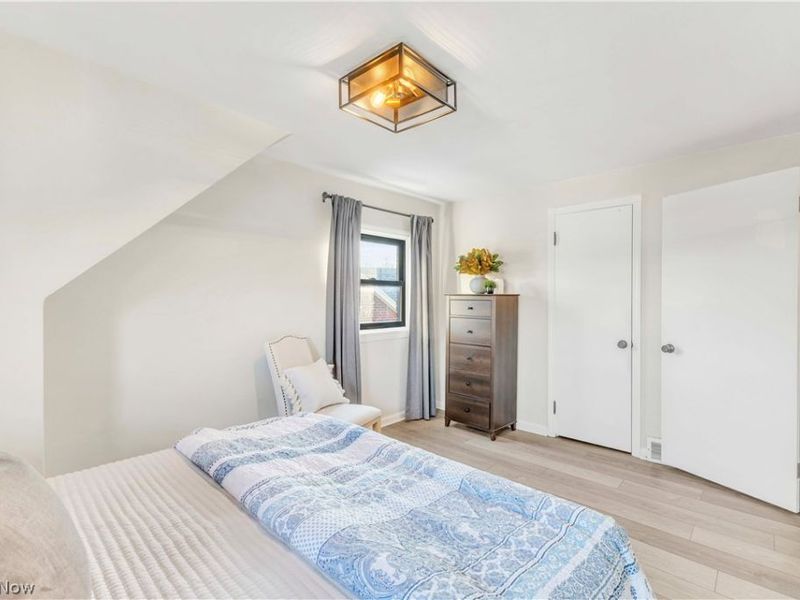 3337 W 162nd Street, Cleveland, OH 44111 Photo 32