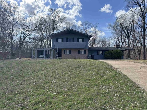 117 Avalon Pl, Helena, AR 72342