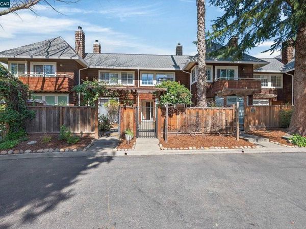 1358 1358 Walden Rd , Walnut Creek, CA 94597