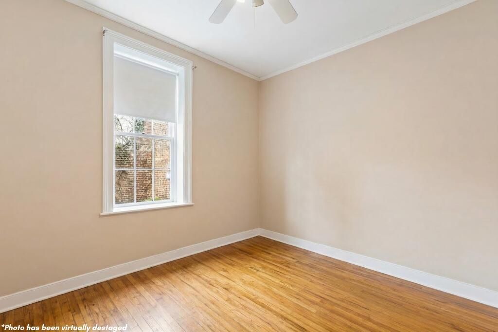 210 Calhoun Street Photo 10