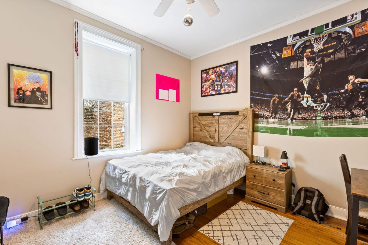 210 Calhoun Street Photo 20