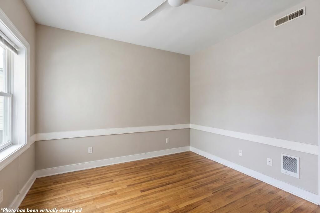 210 Calhoun Street Photo 9