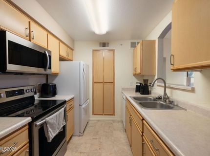 6850 Sharlands Avenue, Unit #2123, Reno, NV 89523 Photo