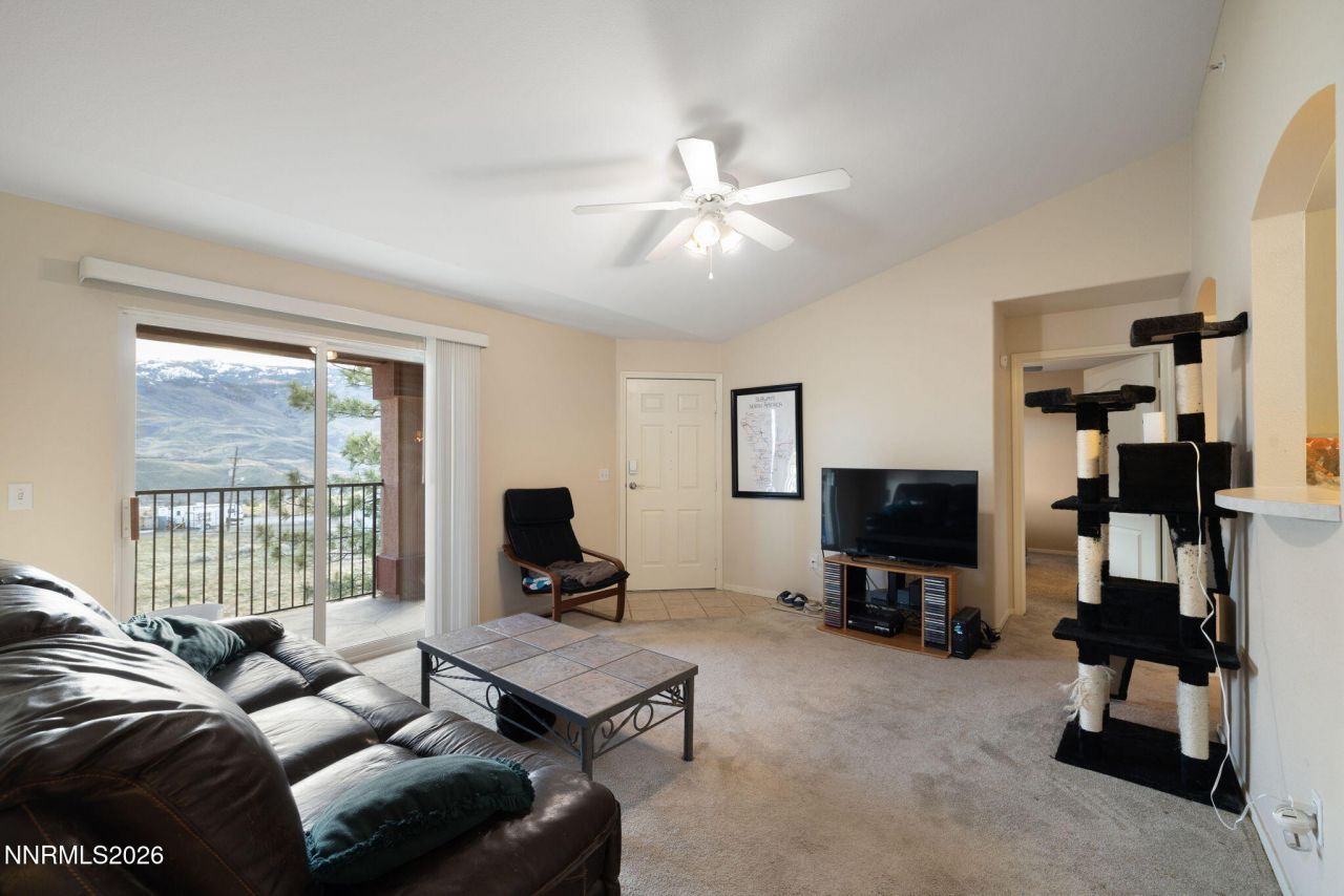6850 Sharlands Avenue, Unit #U2123, Reno, NV 89523 Photo