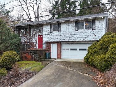828 Alpine Street, Morgantown, WV 26505