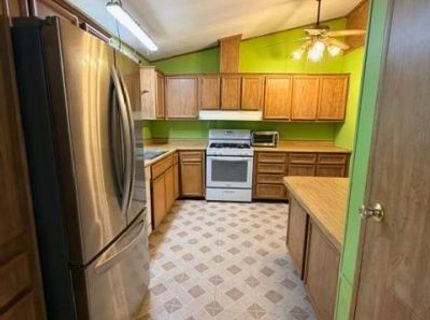 427 Royal Crest Cir, Rancho Cordova, CA 95670 Photo