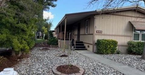 427 Royal Crest Cir, Rancho Cordova, CA 95670 Photo