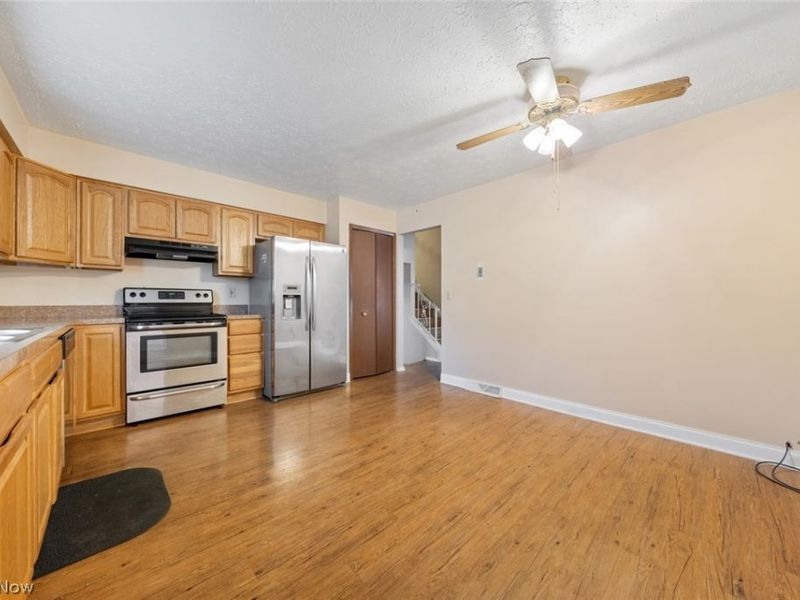 29696 Josephine Drive, North Olmsted, OH 44070 Photo 15