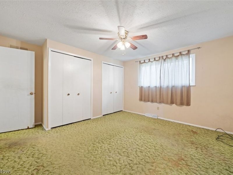 29696 Josephine Drive, North Olmsted, OH 44070 Photo 18