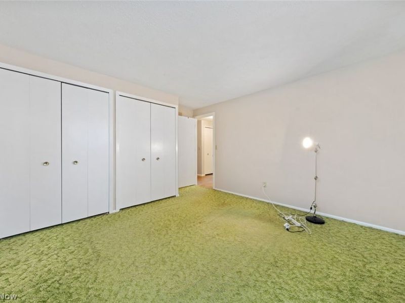 29696 Josephine Drive, North Olmsted, OH 44070 Photo 23