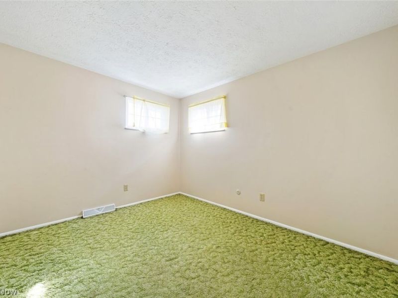 29696 Josephine Drive, North Olmsted, OH 44070 Photo 24