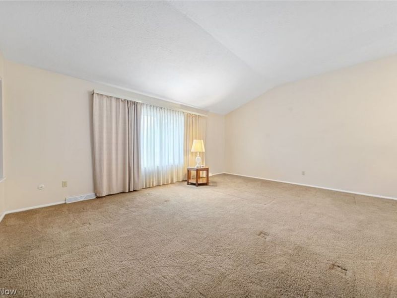 29696 Josephine Drive, North Olmsted, OH 44070 Photo 6