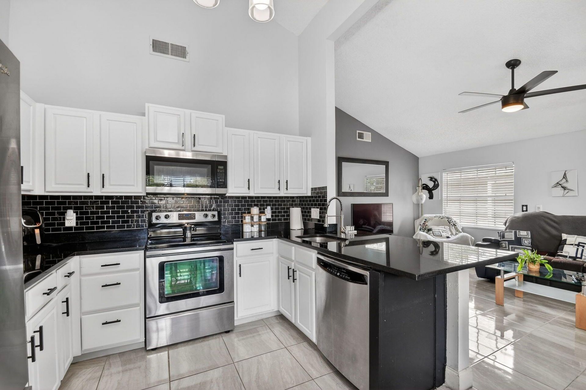 5384 Courtney Circle, Boynton Beach, FL 33472 Photo