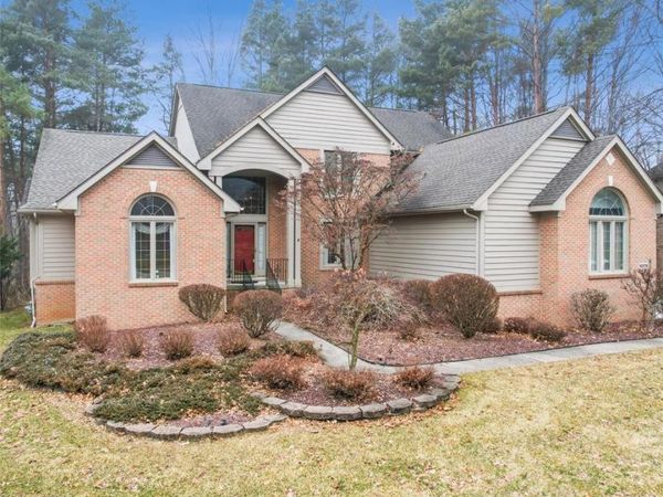10779 Brooks Lane, Plymouth Twp, MI 48170