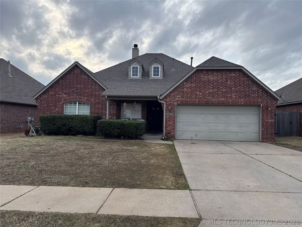 4762 S 203rd East Avenue , Broken Arrow, OK 74014