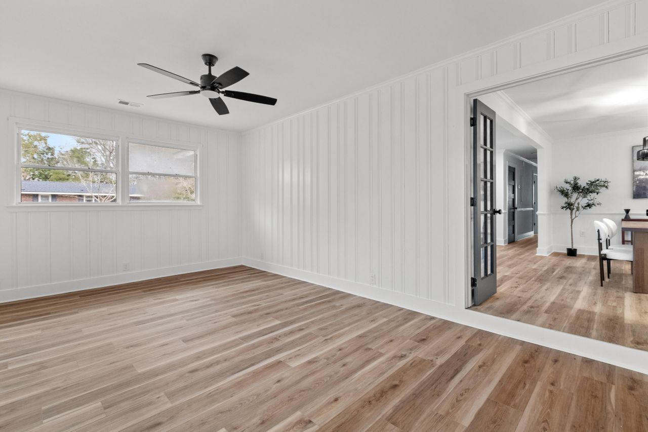 1111 Barrett Road Photo 12