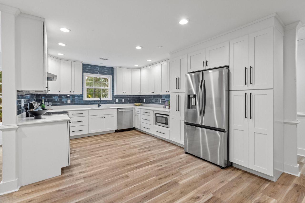 1111 Barrett Road Photo 15