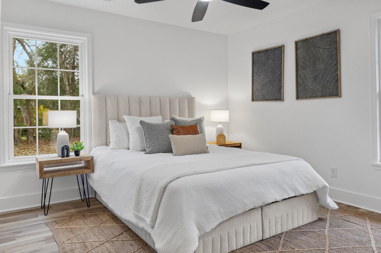 1111 Barrett Road Photo 55