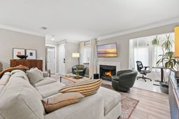 266 Alexandra Drive photo 4