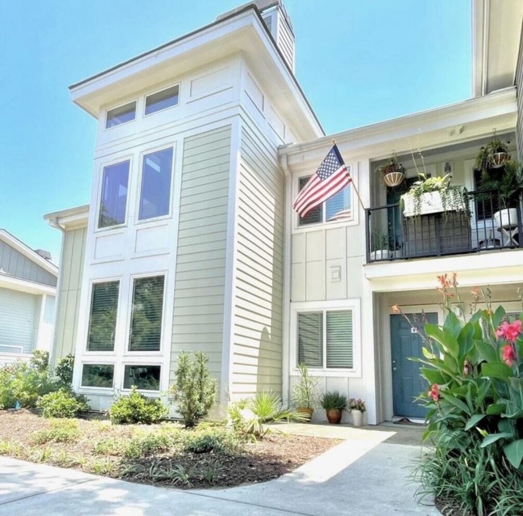 266 Alexandra Drive Photo 35