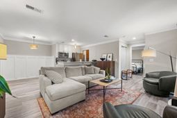 266 Alexandra Drive photo 4