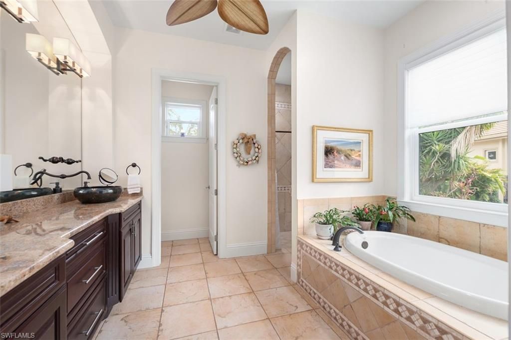3821 River Point Dr, Fort Myers, FL 33905 Photo