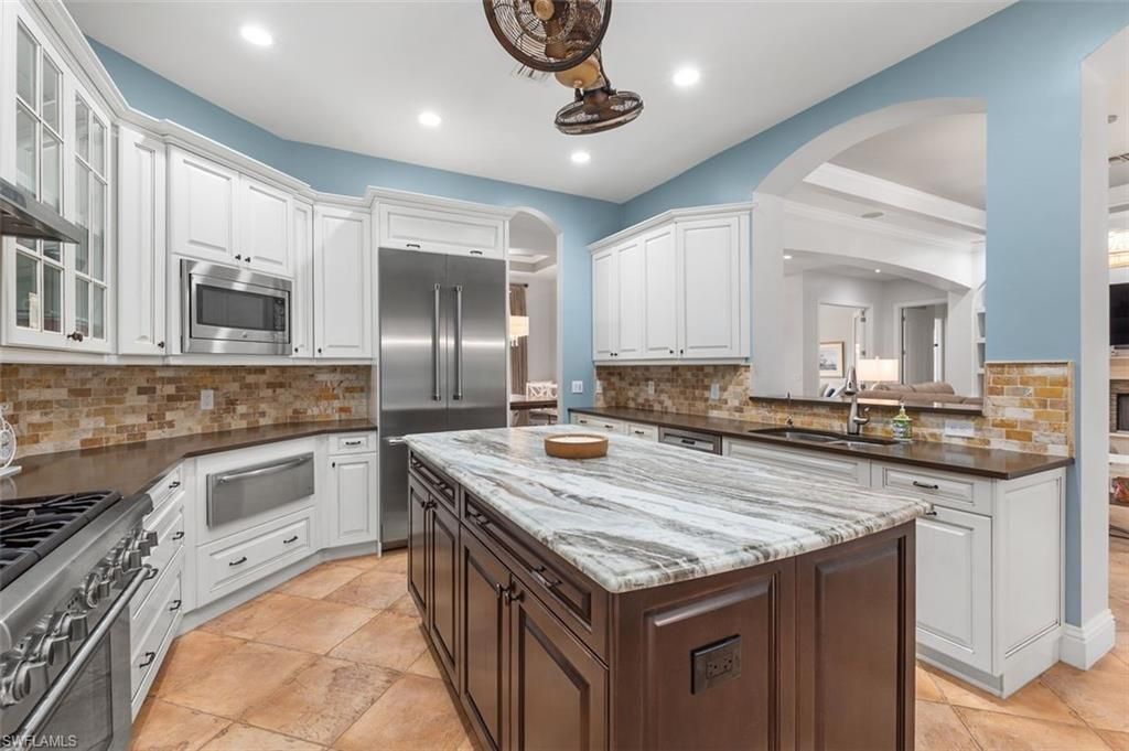 3821 River Point Dr, Fort Myers, FL 33905 Photo