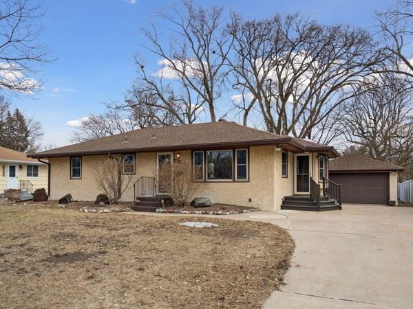 5526 Unity Avenue N, Crystal, MN 55429