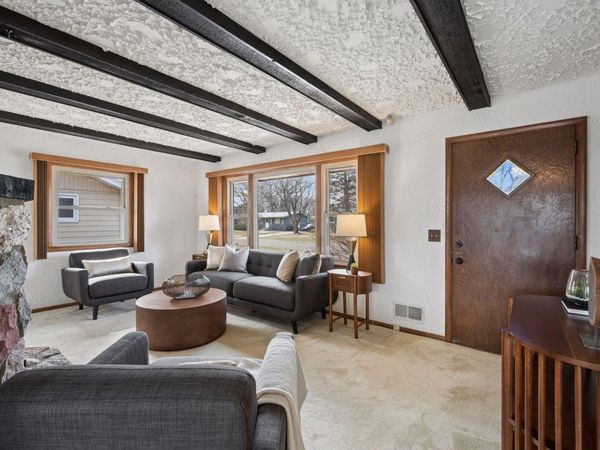 5526 Unity Avenue N, Crystal, MN 55429