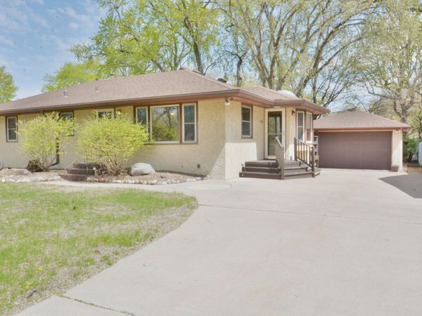 5526 Unity Avenue N, Crystal, MN 55429
