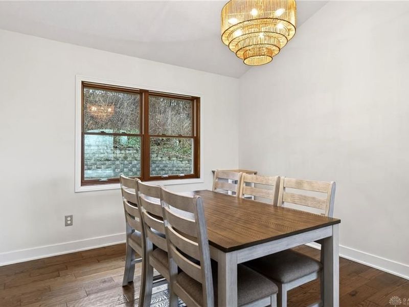 407 Valleyview Drive, Englewood, OH 45322 Photo 11