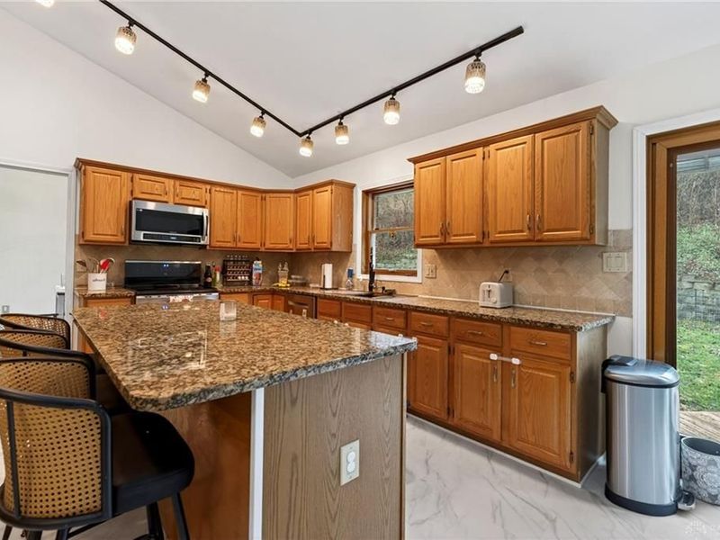 407 Valleyview Drive, Englewood, OH 45322 Photo 13