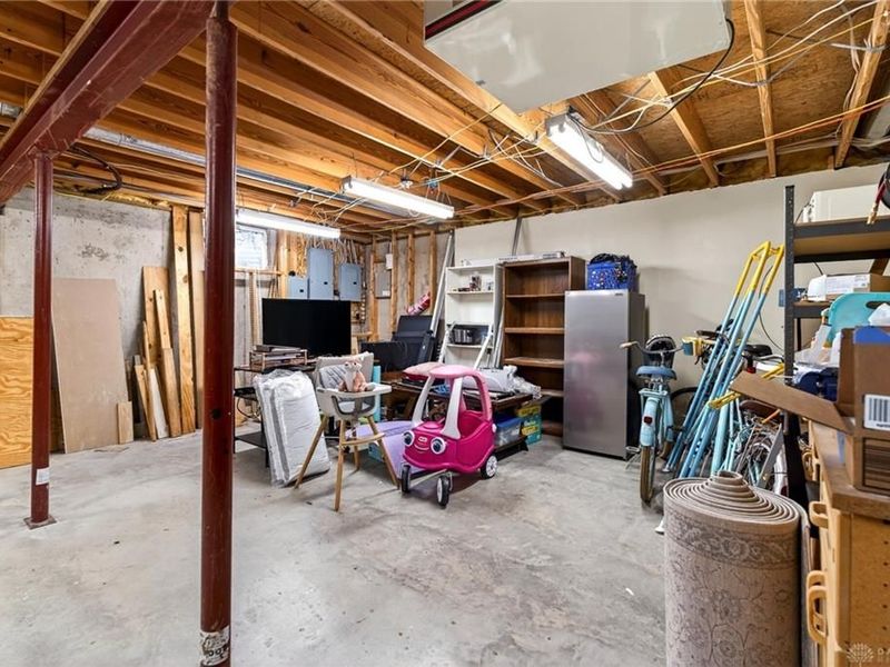 407 Valleyview Drive, Englewood, OH 45322 Photo 29